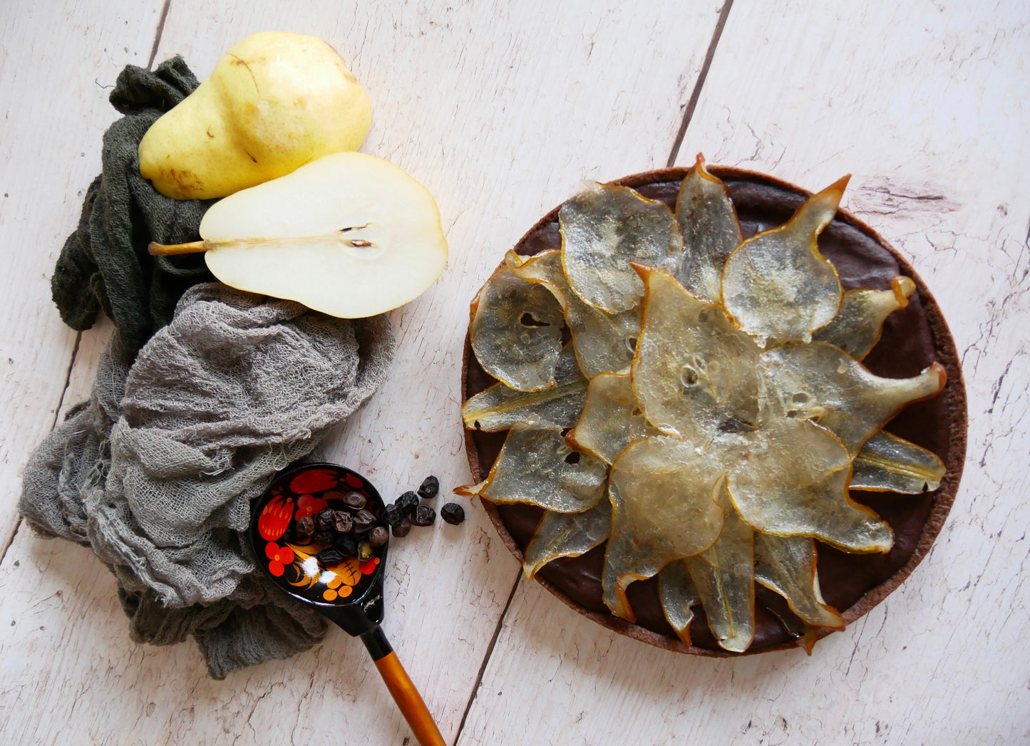 Tarte Poires et chocolat aux épices des Minorités
