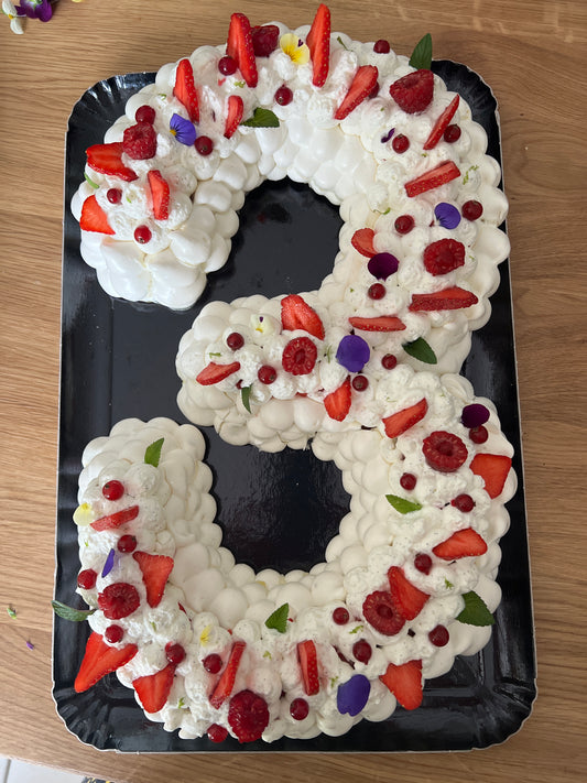 Pavlova Number Cake (sur mesure)